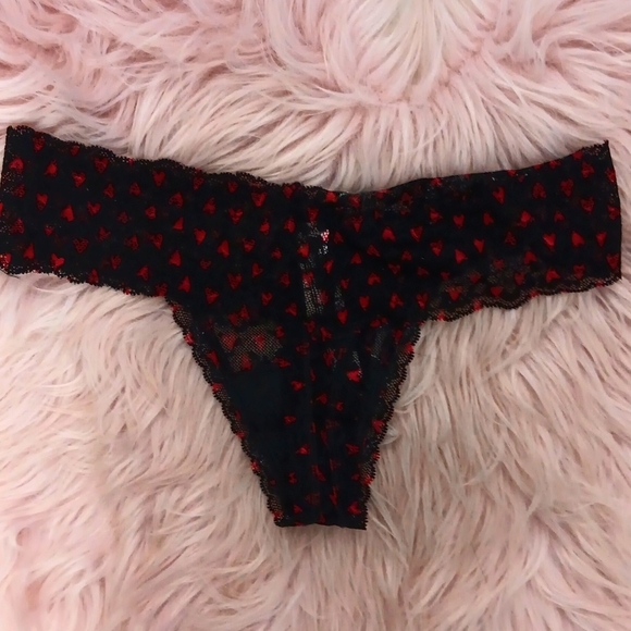 Brand New Victoria's Secret LOW WAIST Thong-XS - Picture 2 of 4